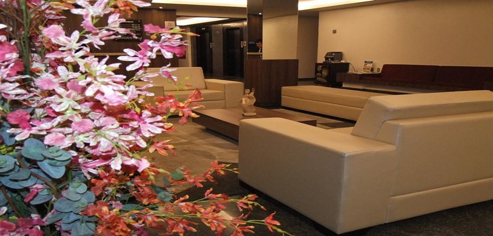 Oft Garden Hotel กัวยาเนีย ภายนอก รูปภาพ