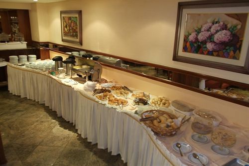 Oft Garden Hotel กัวยาเนีย ภายนอก รูปภาพ